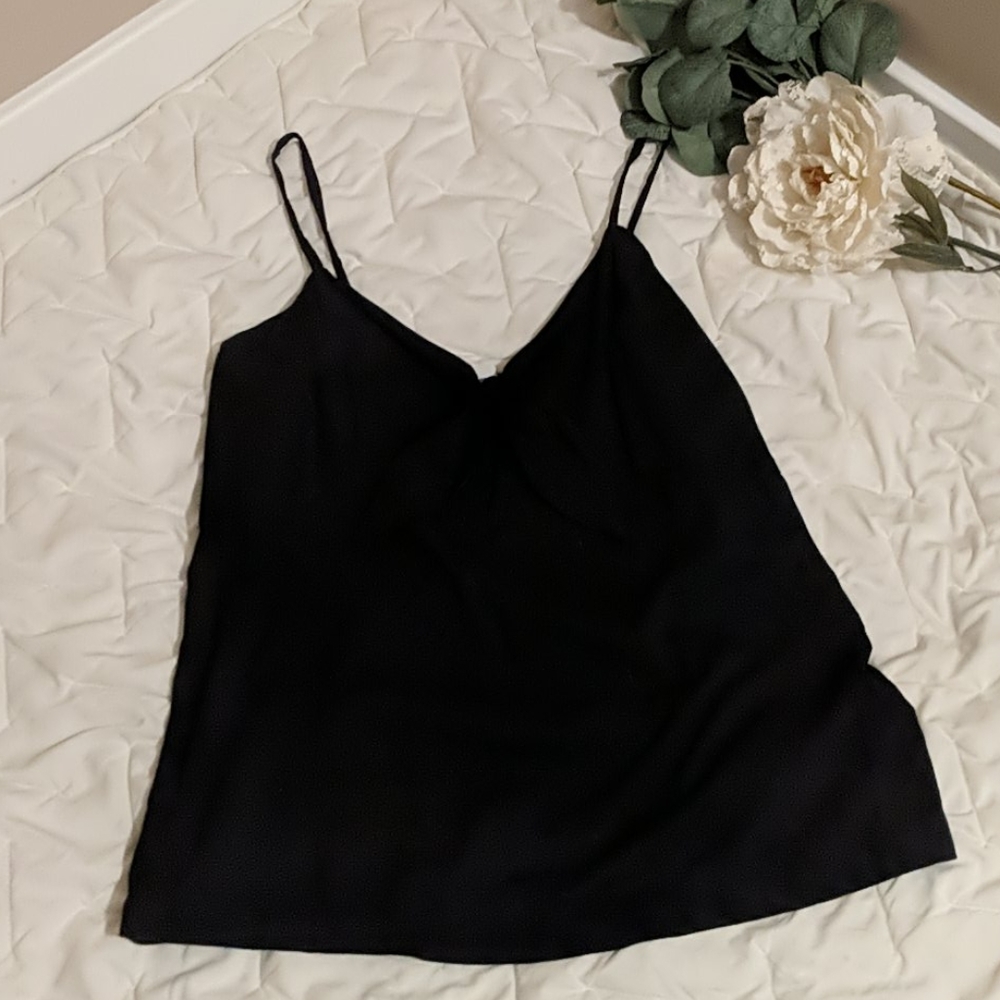 Knotted tank